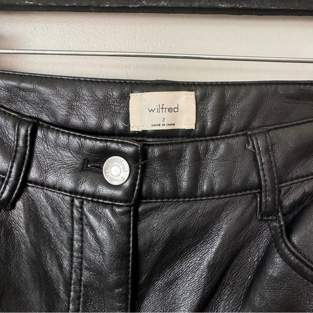 Wilfred Black Vegan Leather Straight Leg Pants Size 2 - Picture 6 of 8